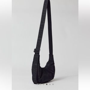 Baggu mini crescent